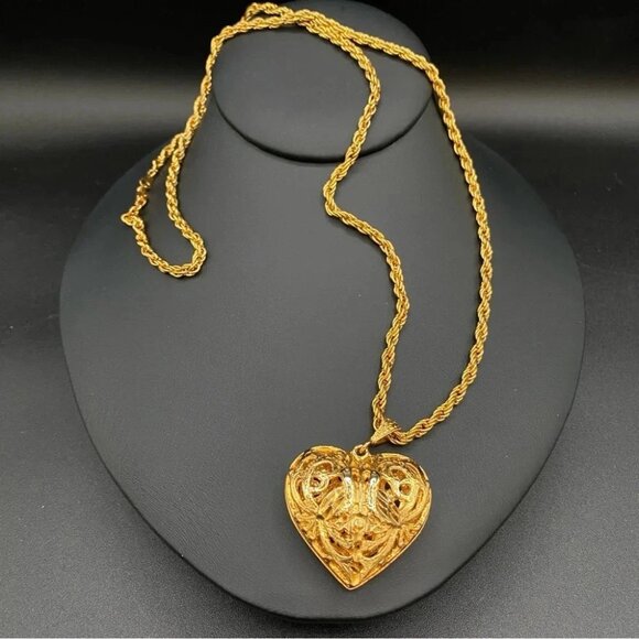 Puffy Heart Vintage 10k Gold Plated Chunky Necklace - Picture 7 of 15